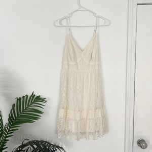 Hollister Lace Mini Dress Size M